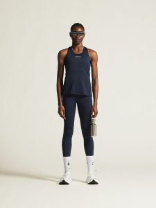 1914796-396000_ADV20Essence20Singlet20220W_closeup1