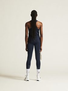 1914796-396000_ADV20Essence20Singlet20220W_closeup3