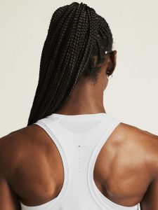 1914796-900000_ADV20Essence20Singlet20220W_closeup6