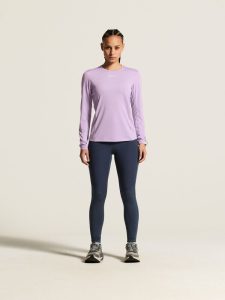 1914797-7280_ADV20Essence20LS20Tee20220W_closeup1