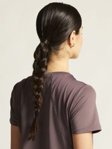 1914798-7880_ADV20Essence20SS20Tee20220W_closeup6