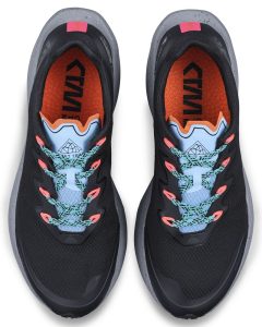 1915027-999308_Ultra20Trail20220M_Top