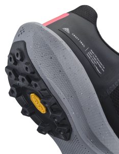 1915028-999308_Ultra20Trail20220W_Detail202