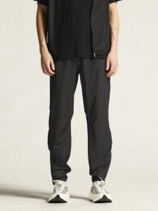 1915130-9999_PRO20Hydro20Lightweight20Pants20M_closeup4