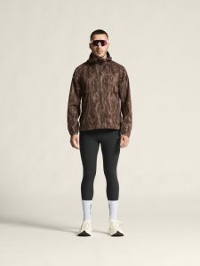 1915133-286007_PRO20Hydro20Jacket20320M_closeup1