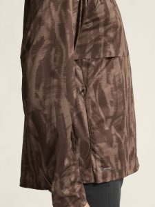 1915133-286007_PRO20Hydro20Jacket20320M_closeup6