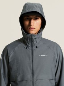 1915133-958G_PRO20Hydro20Jacket20320M_closeup10