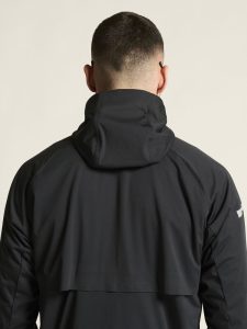 1915133-999000_PRO20Hydro20Jacket20320M_closeup7