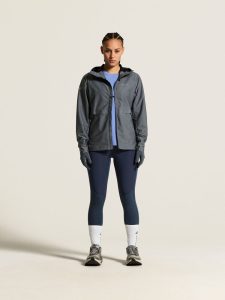 1915135-958G_PRO20Hydro20Jacket20320W_closeup1