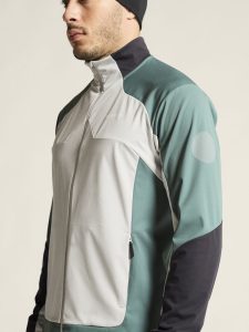 1915158-922653_PRO20Nordic20Race20Jacket20220M_closeup5