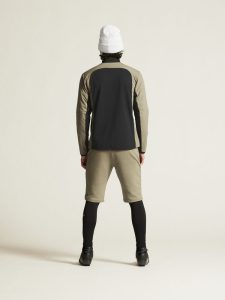 1915160-237000_ADV20Nordic20Training20Insulate20Jacket20M_closeup3