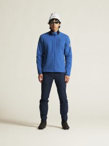 1915160-345000_ADV20Nordic20Training20Insulate20Jacket20M_closeup1