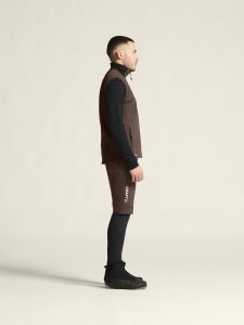 1915161-286000_ADV20Nordic20Training20Insulate20Vest20M_closeup2