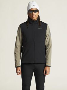 1915161-999000_ADV20Nordic20Training20Insulate20Vest20M_closeup4