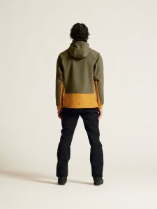 1915164-999000_Core20Backcountry20Pants20M_closeup3