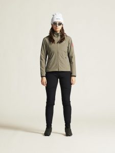 1915166-237000_ADV20Nordic20Training20Insulate20Jacket20W_closeup1