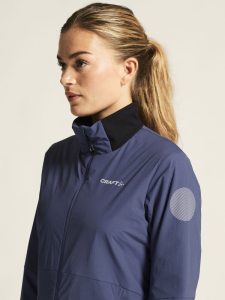1915166-388000_ADV20Nordic20Training20Insulate20Jacket20W_closeup5