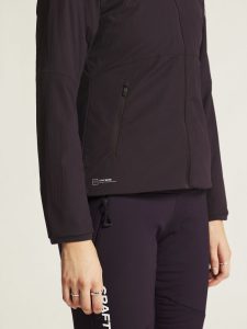 1915166-499000_ADV20Nordic20Training20Insulate20Jacket20W_closeup12