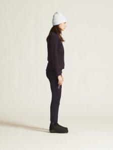 1915166-499000_ADV20Nordic20Training20Insulate20Jacket20W_closeup4