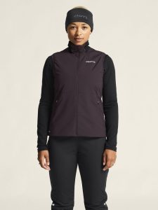 1915167-499000_ADV20Nordic20Training20Insulate20Vest20W_closeup4
