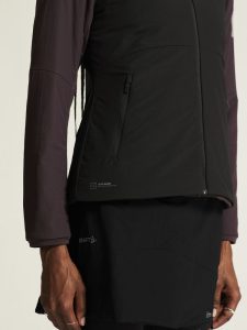 1915167-999000_ADV20Nordic20Training20Insulate20Vest20W_closeup11