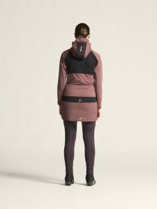 1915168-473000_ADV20Nordic20Training20Insulate20Skirt20W_closeup3
