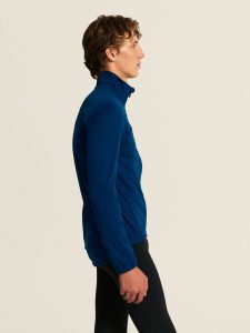 1915178-3810_Core20Bike20SubZ20Jacket20220M_closeup3