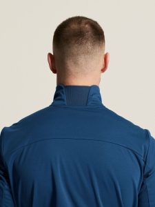 1915178-3810_Core20Bike20SubZ20Jacket20220M_closeup8