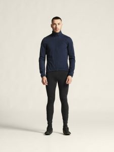 1915178-396000_Core20Bike20SubZ20Jacket20220M_closeup1