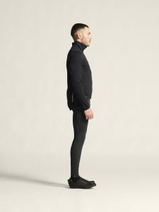 1915178-999000_Core20Bike20SubZ20Jacket20220M_closeup2
