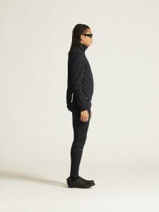 1915178-999000_Core20Bike20SubZ20Jacket20M_closeup2