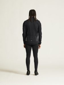 1915178-999000_Core20Bike20SubZ20Jacket20M_closeup3