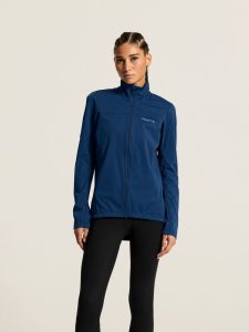 1915182-3810_Core20Bike20SubZ20Jacket20220W_closeup4