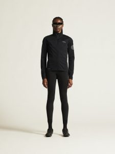 1915182-999000_Core20Bike20SubZ20Jacket20W_closeup1