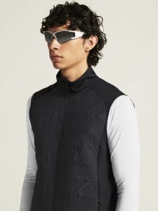 1915186-999000_Adv20Nordic20Training20Speed20Vest20M_closeup5