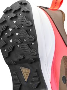 1915203-685825_Pure20Trail20X20W_Detail2