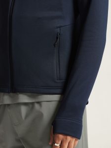 1915240-396000_ADV20Explore20Power20fleece20Hood20Jkt20M_closeup6