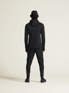 1915240-999000_ADV20Explore20Power20fleece20Hood20Jkt20M_closeup3