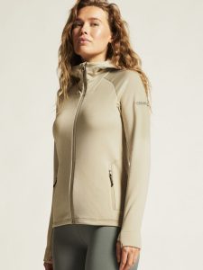 1915241-608000_ADV20Explore20Power20Fleece20Hood20Jkt20W_closeup9
