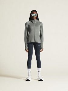 1915241-647000_ADV20Explore20Power20fleece20Hood20Jkt20W_closeup1