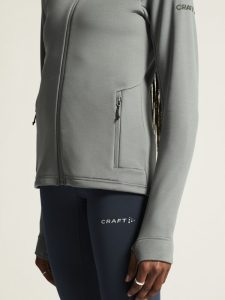 1915241-647000_ADV20Explore20Power20fleece20Hood20Jkt20W_closeup6