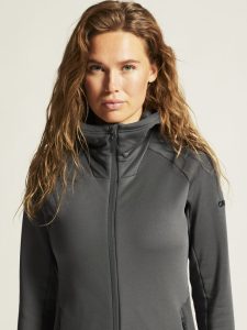 1915241-985000_ADV20Explore20Power20fleece20Hood20Jkt20W_closeup12