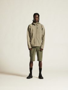 1915258-237000_ADV20Explore20Softshell20220Jkt20M_closeup1