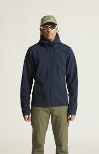 1915258-396000_ADV20Explore20Softshell20220020Jkt20M_closeup4