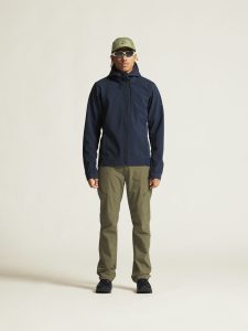 1915258-396000_ADV20Explore20Softshell20220Jkt20M_closeup1