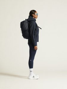 1915259-396000_ADV20Explore20Softshell20220Jkt20W_closeup2