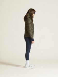 1915261-664000_CORE20Explore20Lt20Insulation20Jkt20W_closeup2
