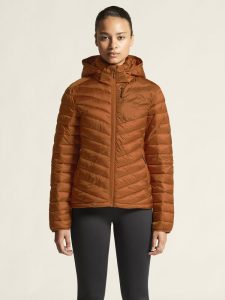 1915261-699000_CORE20Explore20Lt20Insulation20Jkt20W_closeup4