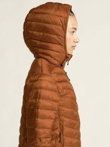 1915261-699000_CORE20Explore20Lt20Insulation20Jkt20W_closeup8