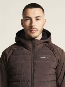 1915281-286000_Adv20Pursuit20Thermal20Jacket20M_closeup5